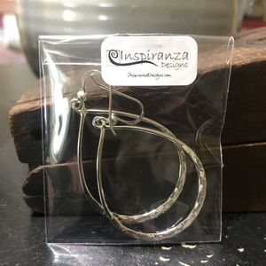 🌷 beautiful drop earrings